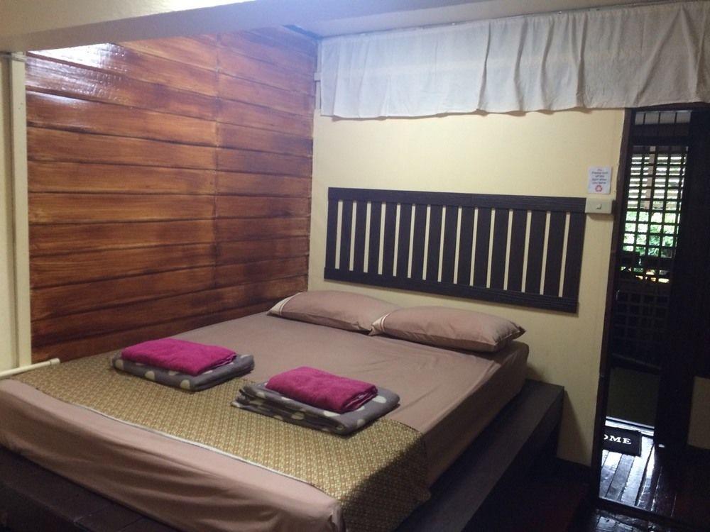 Hotel Baan Lanna At Prasingh